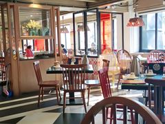 大堂-江边城外烤全鱼(方庄时代购物中心店)