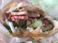 -Bánh Mì Huynh Hoa