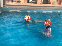 -泉城欧乐堡水上世界