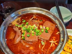 -全牛匠·乐山跷脚牛肉(西单华威约饭街店)