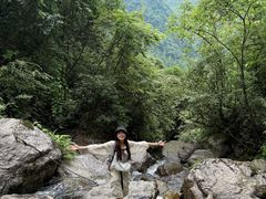 -西岭雪山大飞水景区