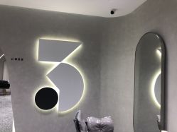 -3·3HAIR SALON