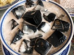 -捷信牛奶甜品世家(学府店)