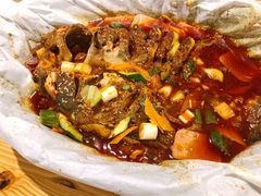 招牌香辣味清江鱼-鱼颜诱纸纸上烤鱼·蛙(龙湖天街店)