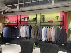 -BRANS PORO布朗斯伯勒西装高级定制·瑞璞西装(金陵店)