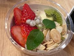 草莓意式奶冻-满记甜品(荟聚购物中心店)