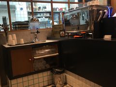 -Dough&Joe团憩(瑞虹天地月亮湾店)