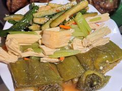 -聚首堂·特色小吃·肘子(什刹海德胜门店)