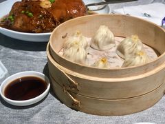 蟹粉小笼包-绿波廊(豫园店)