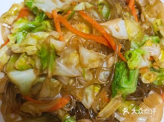 今天翻一下冰箱里还有什么菜 决定先把有的东西都做了先