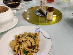 -围龙屋客家食府(福田店)