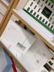 -凡碧诗毛孔收细