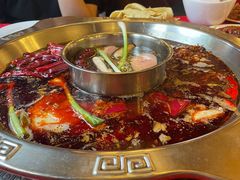 -山城年华老火锅(玉林店)