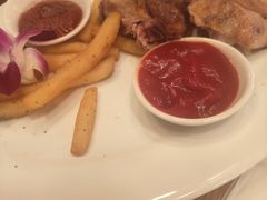 -宝莱纳啤酒花园餐厅PAULANER BRAUHAUS Nanjing(广州路店)