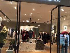 -MO&Co.(龙之梦购物公园店)