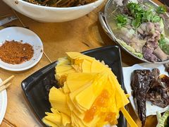 -古真记钵钵鸡(总店)