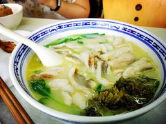 黄鱼面-明呈黄鱼面馆(斜土路店)