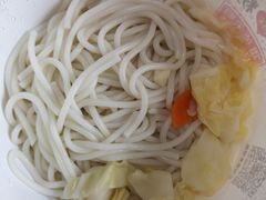 -鑫花溪牛肉米粉(人民广场店)