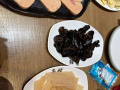 -鱼酷活鱼烤鱼(静安大融城店)