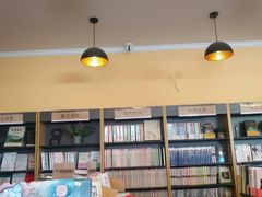 -新华书店(龙头路店)