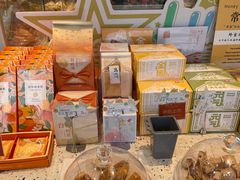 -LOVEGIFT爱礼(八佰伴店)