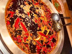 -潮火锅·麻辣牛肉火锅(观音桥方圆·LIVE店)