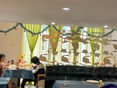 -又见马甲M8融合西餐厅(体育中心店)