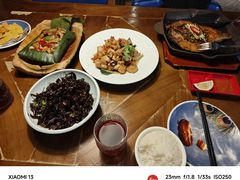 -雀舞云南菜(天津天河城购物中心店)