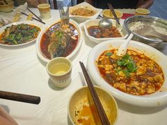 -华光驿站私房菜·黑金冠