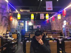 -黑门烤肉