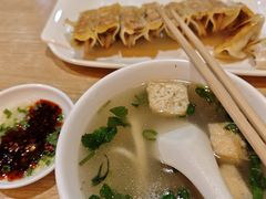 -众口斋锅贴(银泰城店)