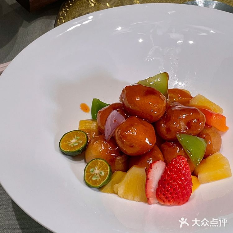 海天mall 梧桐餐厅的黑松露烤鸭只要198