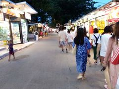-拉威海鲜市场