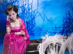 宁珂-九月鹰飞汉服摄影工作室