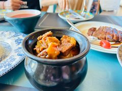 罐焖牛肉-圣彼得堡观江俄餐厅(中央大街黑金冠店)