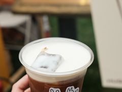 -HUGS coffee(东区店)