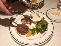 招牌蟹肉饼-Wolfgang’s Steakhouse 沃夫冈牛排馆(上海白玉兰广场店)