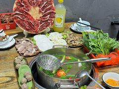 -刘少华贵州小黄牛·鲜牛肉火锅(总店)