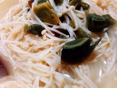 -香港仔茶餐厅(凤阳店)