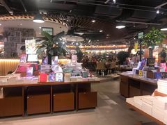 -博览书店(越秀悦汇天地店)