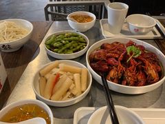 -龙巢盱眙龙虾·牛蛙·烧烤宵夜(八卦岭店)