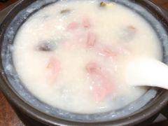 皮蛋瘦肉粥-山水茶艺馆·点心粤菜·30年老字号