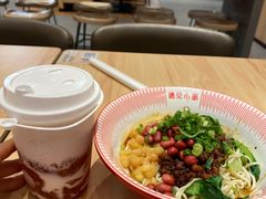 -遇见小面(站西路店)