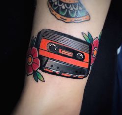 oldschool-黑旗纹身