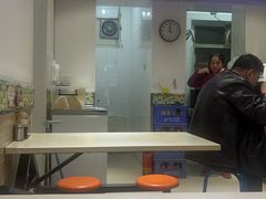 -牵人麻辣粉(粉巷店)