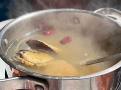 鲍鱼-领鲜活海鲜榴莲自助火锅(东门店)