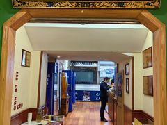 -沸炉重庆老火锅(军事博物馆店)