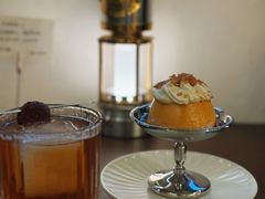 -Café Monson