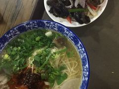 -陇上全荟兰州传统牛肉面(延吉路店)
