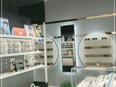 -沫芮眼镜·蔡司·依视路·尼康明月(环创店)